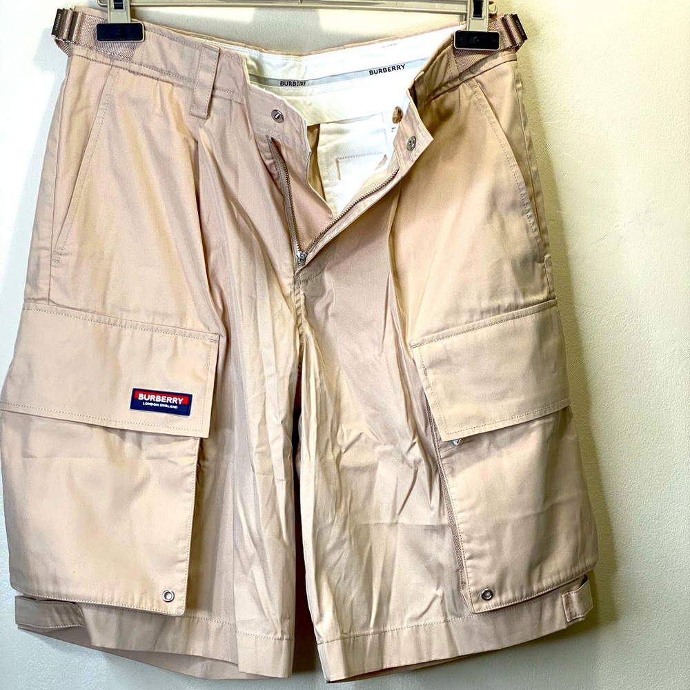 BURBERRY Soft Fawn Billy Cargo Shorts Size 32.7